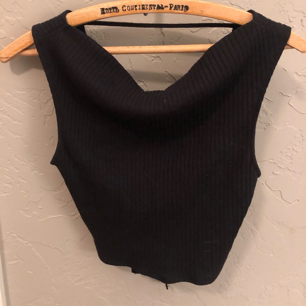 Urban outfitters crop top